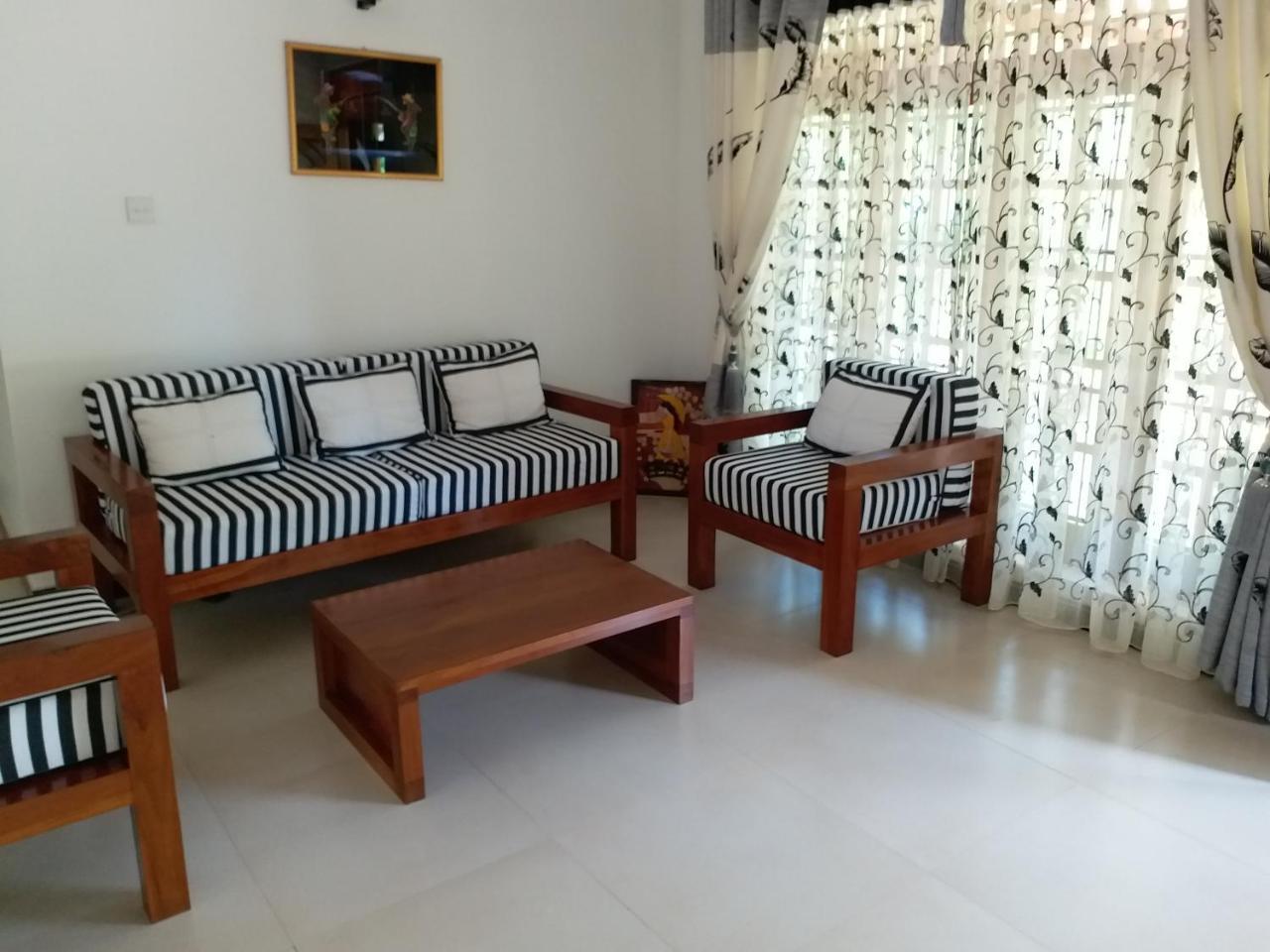 Casa Vacansa Home Stay Hungama Екстер'єр фото